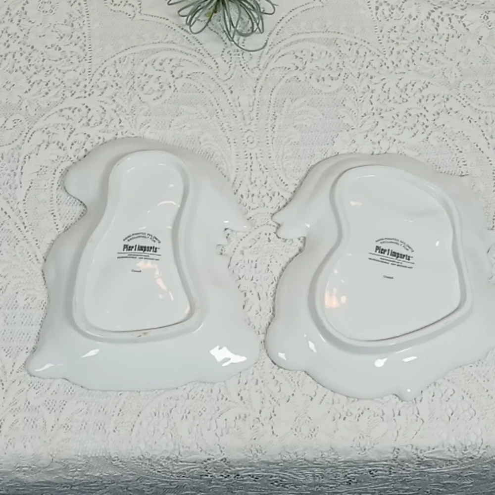 Pier 1 Imports Hand Painted Raised Design Dolomite Bunnies Set Of 2